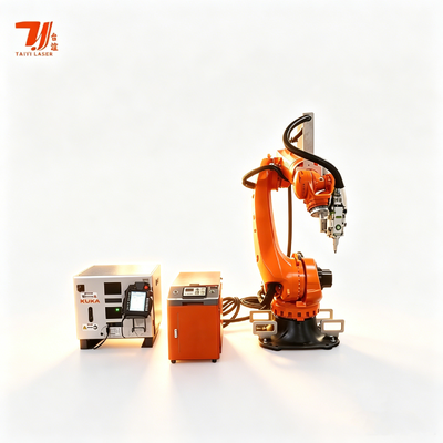Automatyczny 4000W IPG Fiber Laser Welding Robot KUKA 6-osiowy dla baterii EV i komponentów strukturalnych